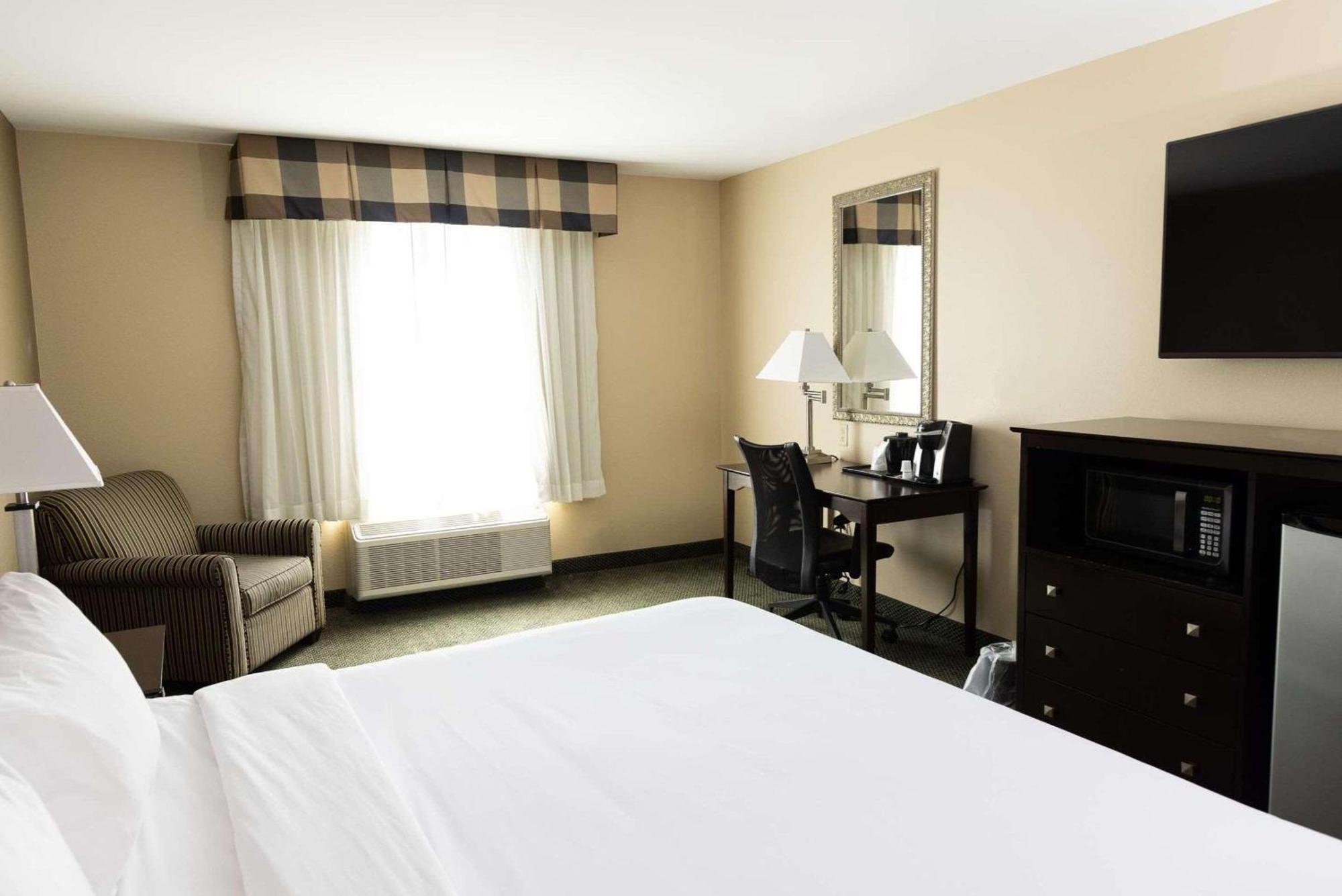 Country Inn & Suites By Radisson, Elizabethtown, Ky מראה חיצוני תמונה